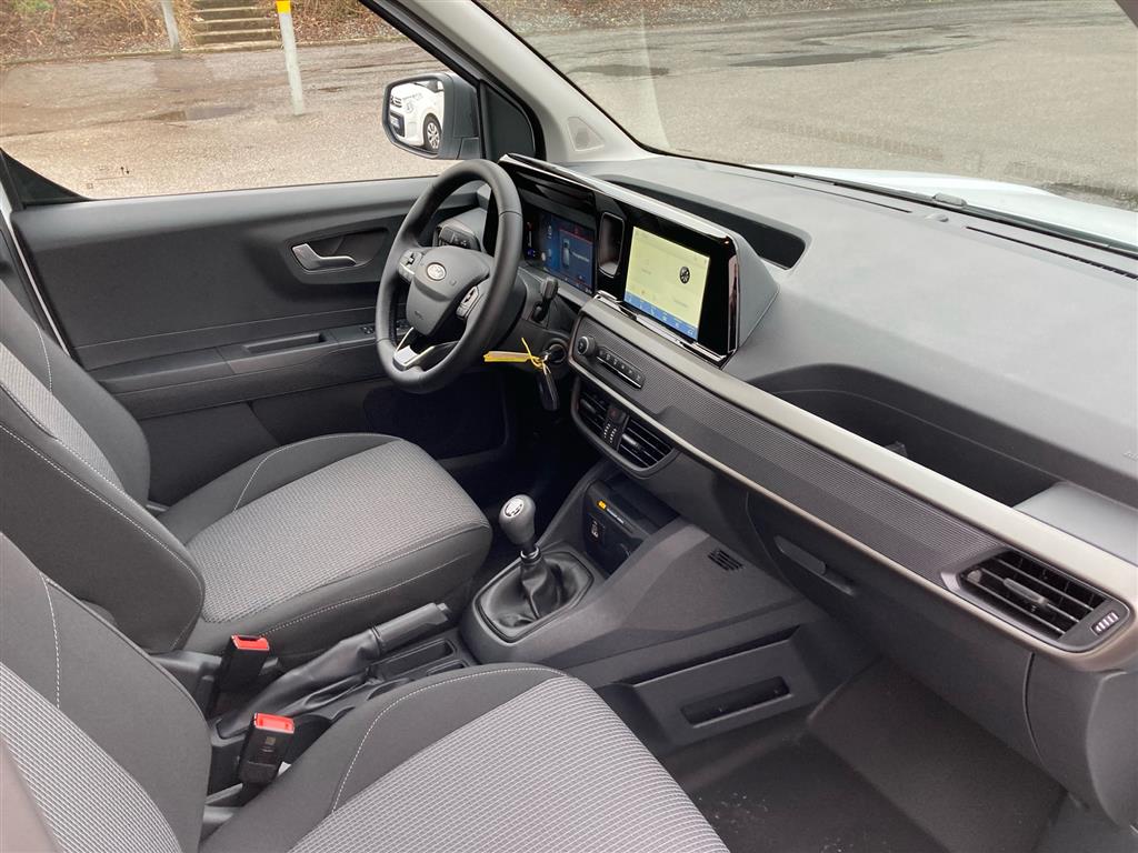 Ford Transit Courier Trend billede 18