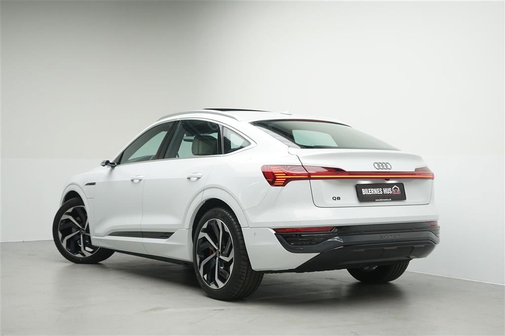 Audi Q8 Prestige billede 2