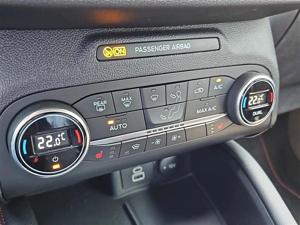 Ford Kuga ST-Line X billede 12