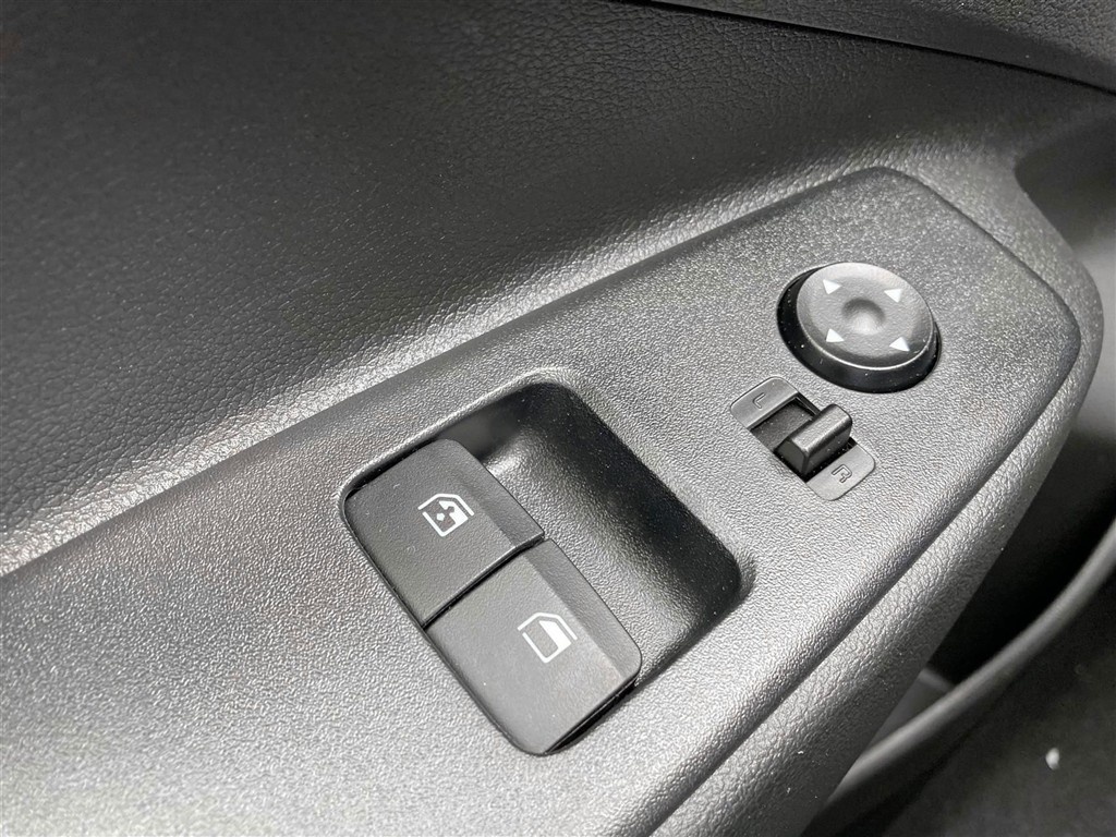 Hyundai i10 Essential billede 17