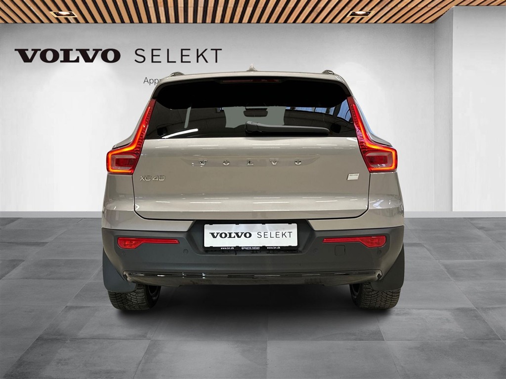 Volvo XC40 Core billede 8