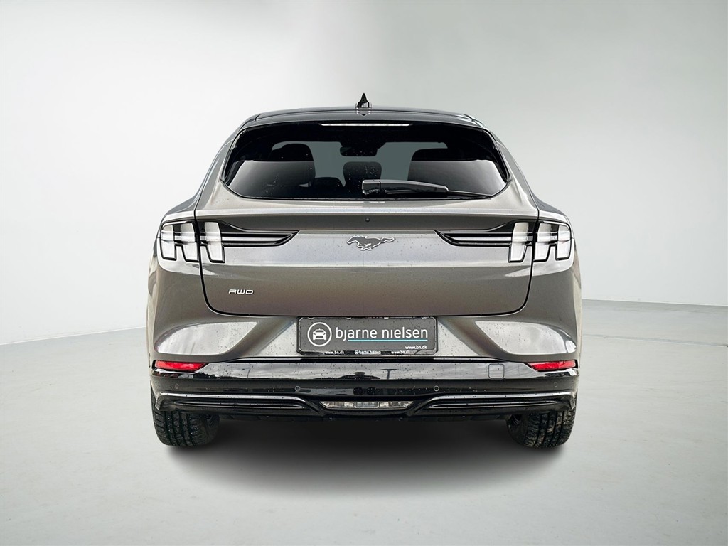 Ford Mustang Mach-E UR billede 6