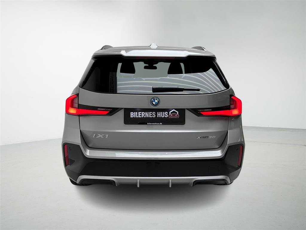 BMW iX1 M-Sport billede 7
