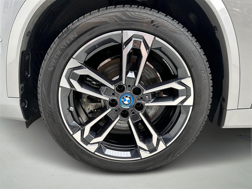 BMW iX1 M-Sport billede 8