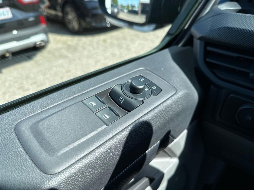 Ford E-Transit Custom Trend billede 15