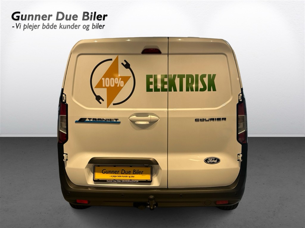 Ford E-Transit Courier Limited generic.image 4