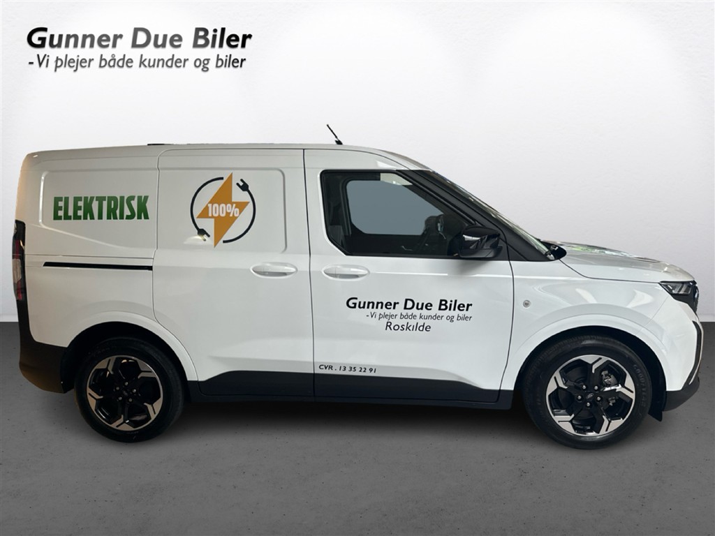Ford E-Transit Courier Limited generic.image 6