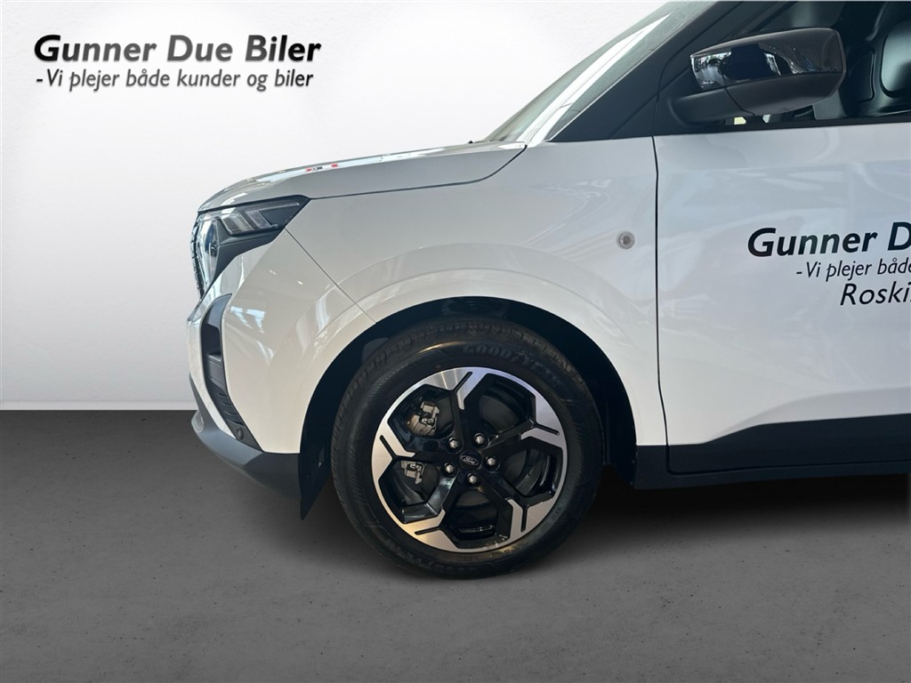 Ford E-Transit Courier Limited generic.image 8