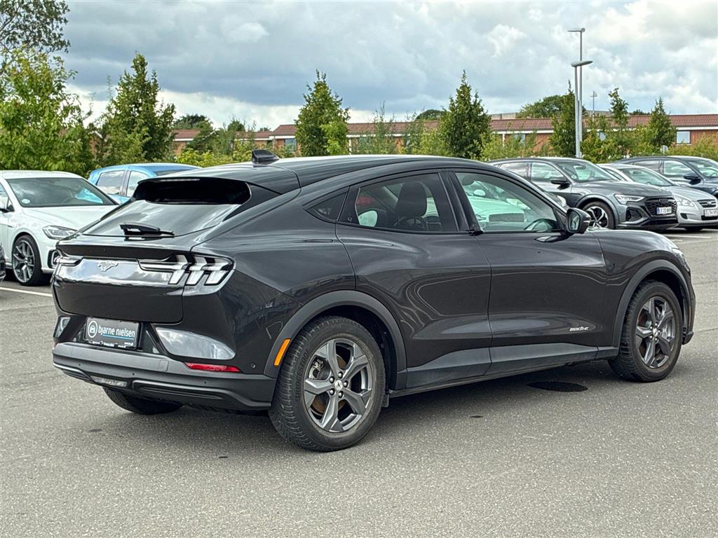 Ford Mustang Mach-E SR billede 2