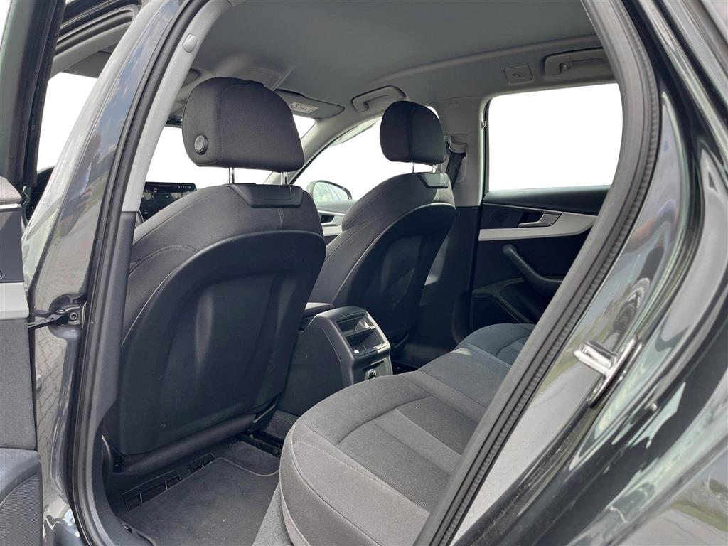 Audi A4 Advanced Prestige Tour billede 8