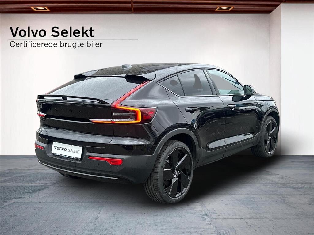 Volvo EC40 Black Edition billede 2