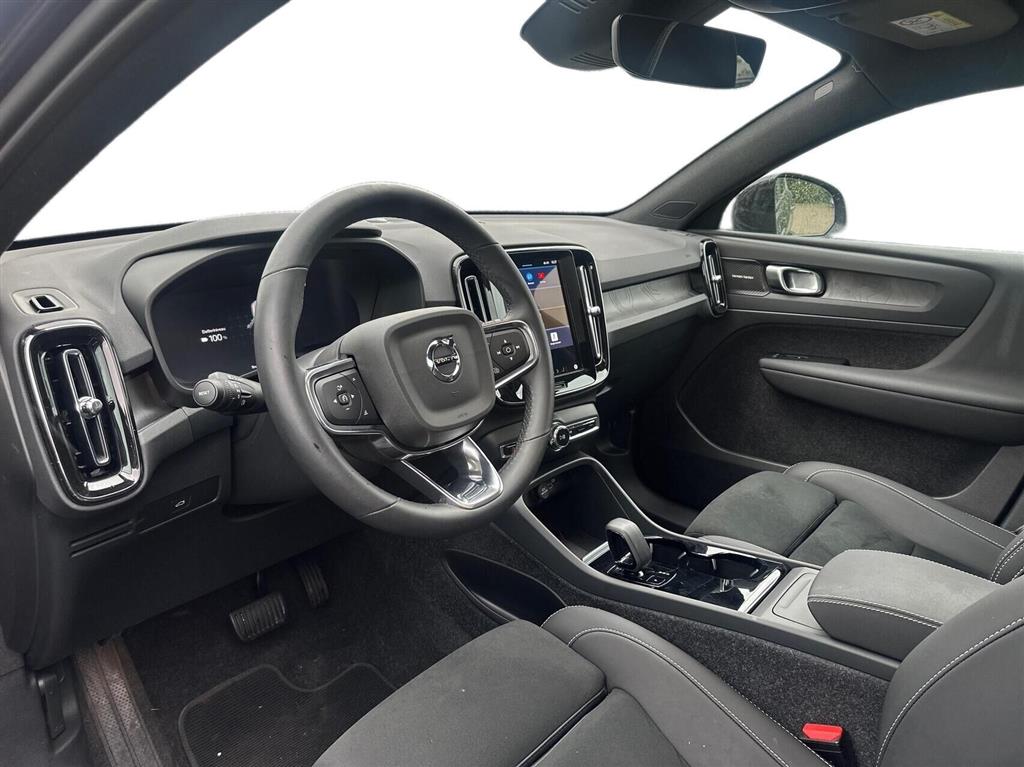 Volvo EC40 Black Edition billede 3