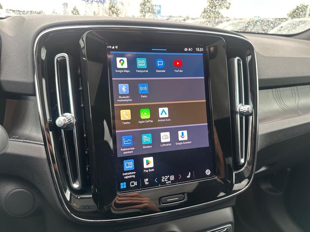 Volvo EC40 Black Edition billede 13