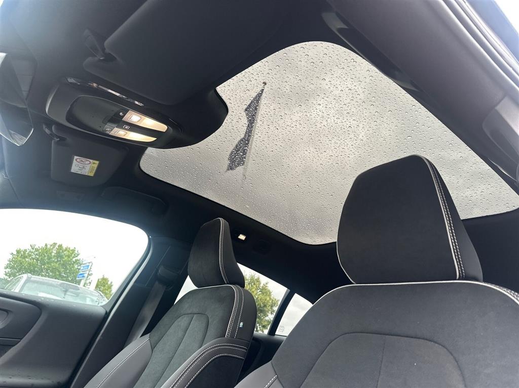 Volvo EC40 Black Edition billede 20