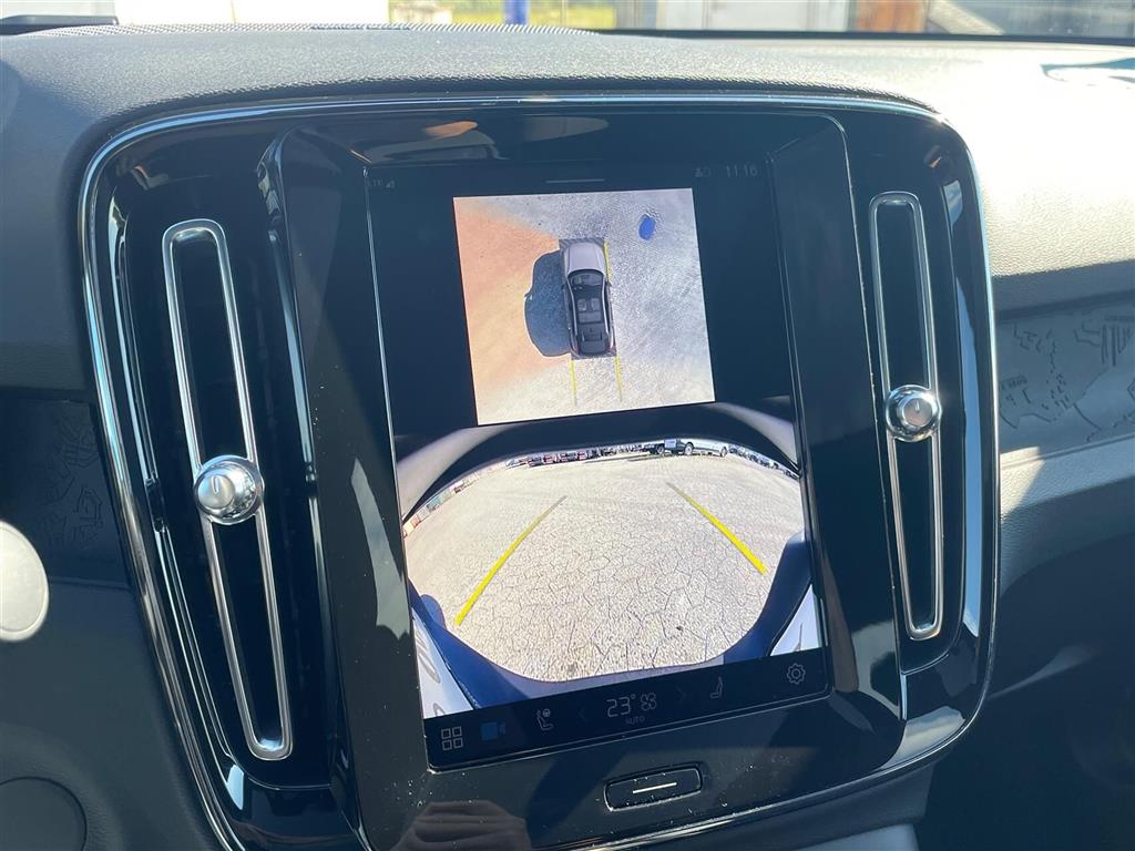 Volvo EC40 Black Edition billede 17