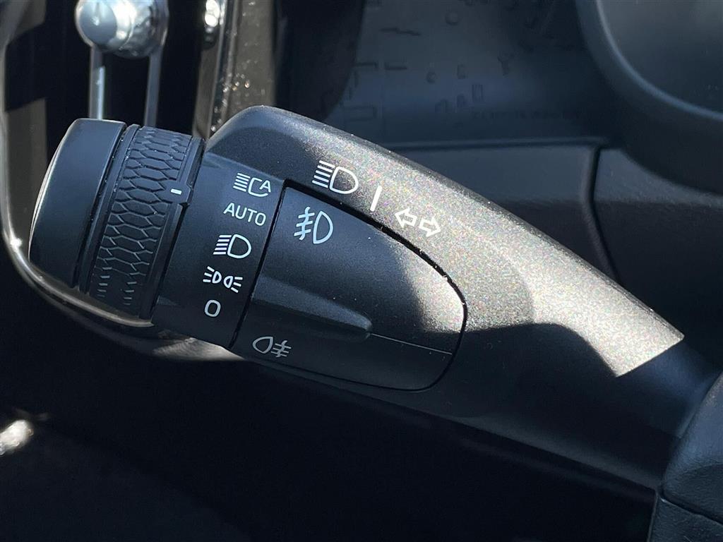 Volvo EC40 Black Edition billede 18