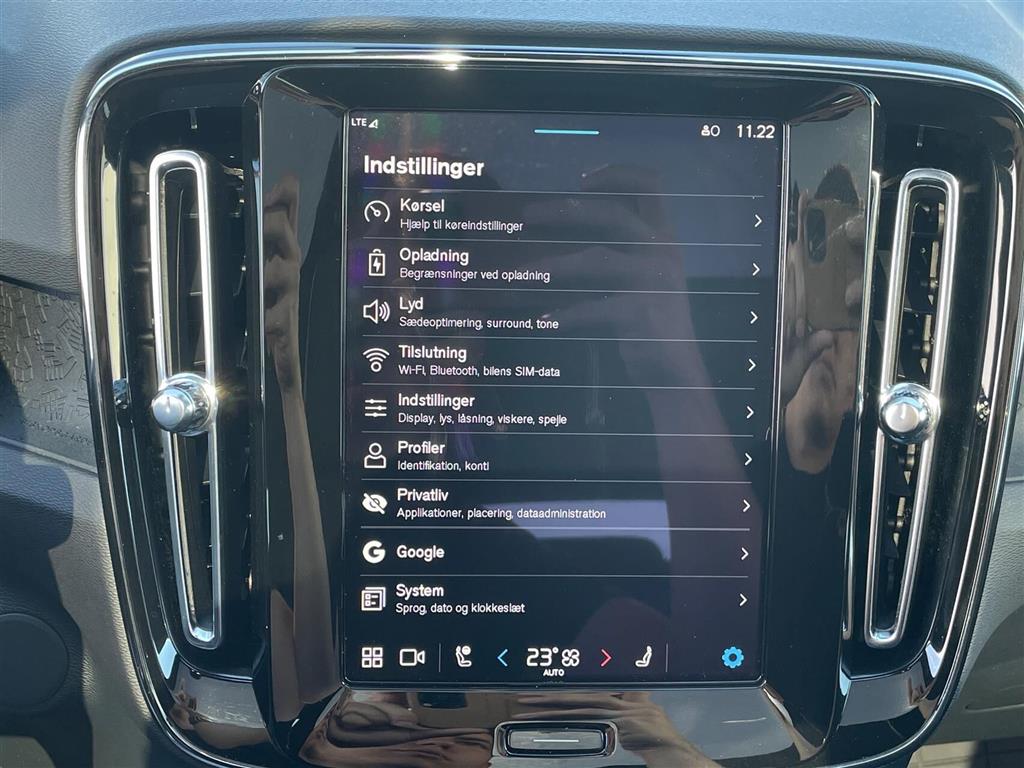 Volvo EC40 Black Edition billede 27