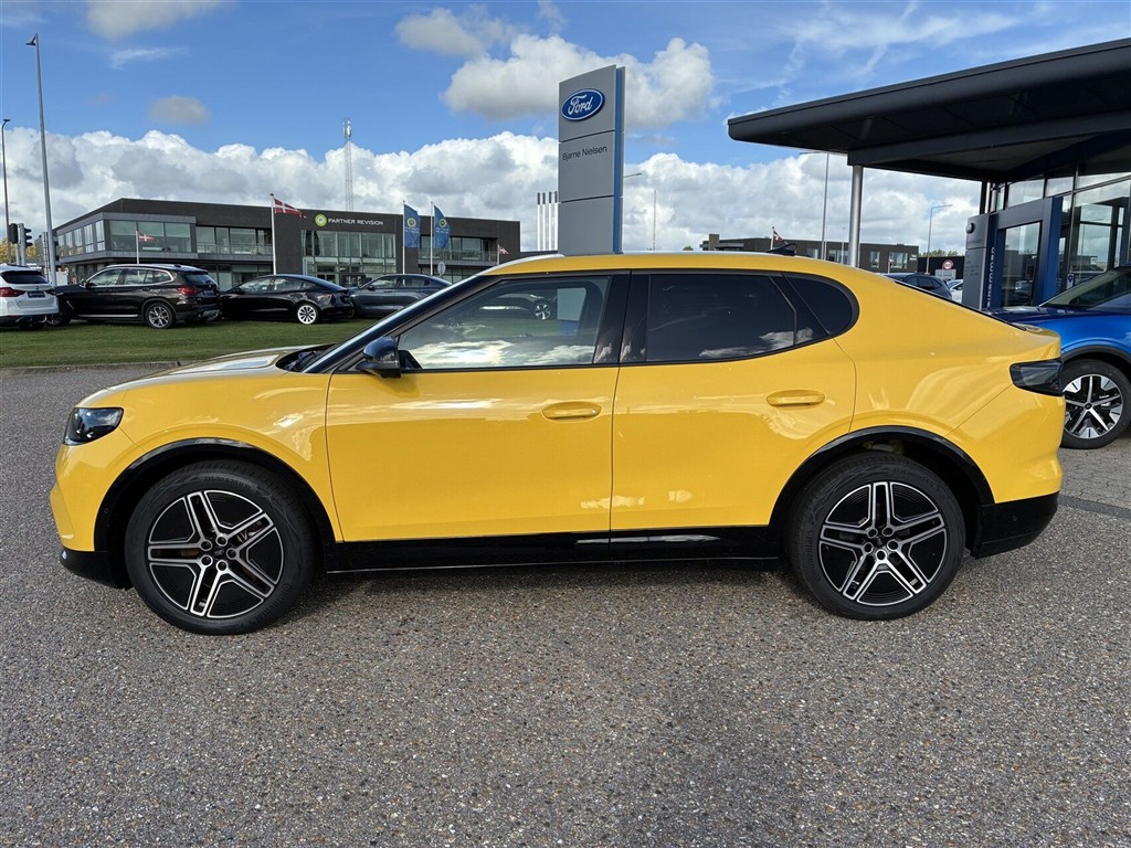 Ford Capri UR Premium