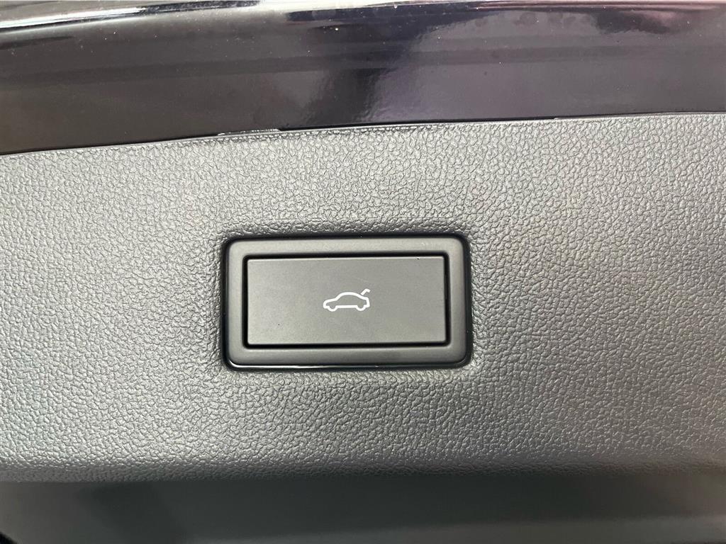 Ford Explorer UR Premium billede 16