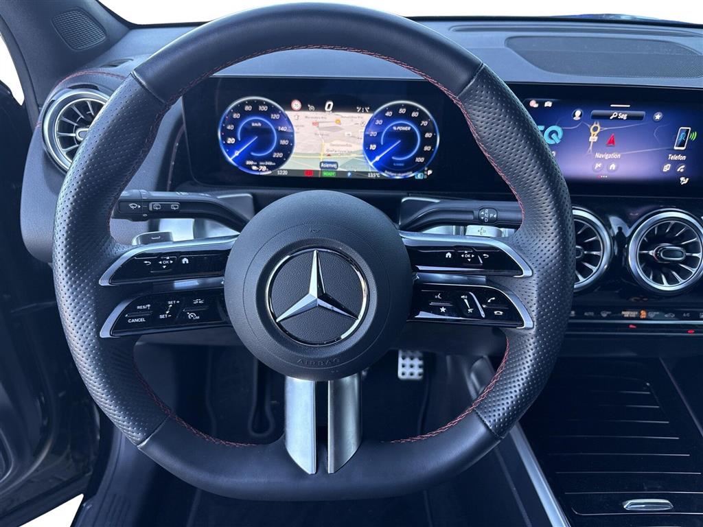 Mercedes-Benz EQB 300 AMG Line billede 12