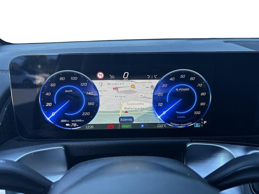 Mercedes-Benz EQB 300 AMG Line billede 13