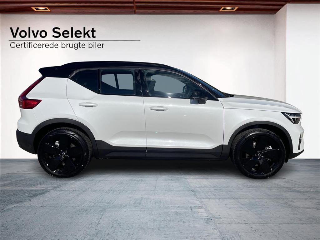 Volvo EX40 Black Edition billede 6