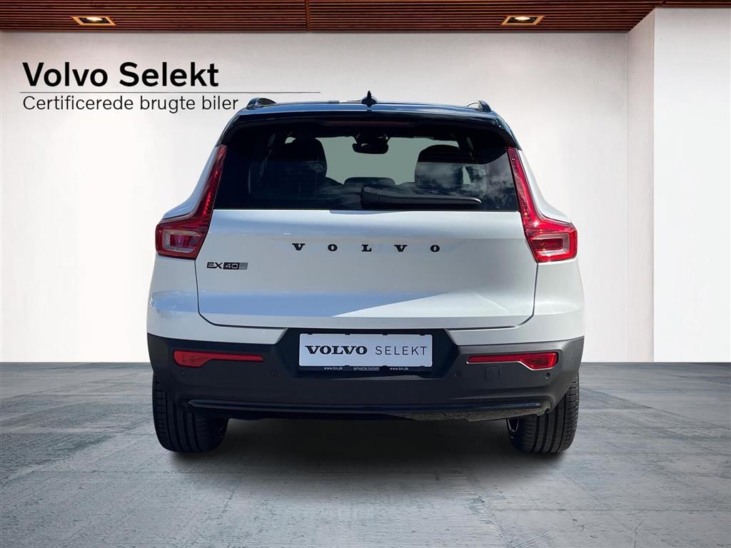 Volvo EX40 Black Edition billede 8