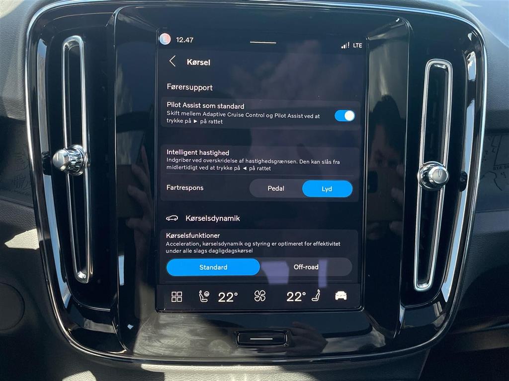 Volvo EX40 Black Edition billede 34