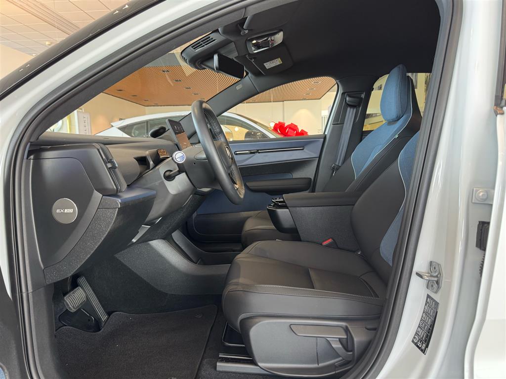 Volvo EX30 Plus billede 8