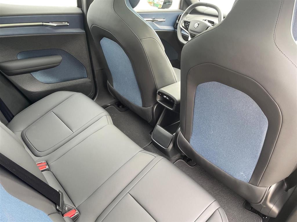 Volvo EX30 Ultra billede 13