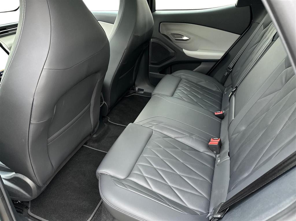 Ford Explorer UR Premium billede 12