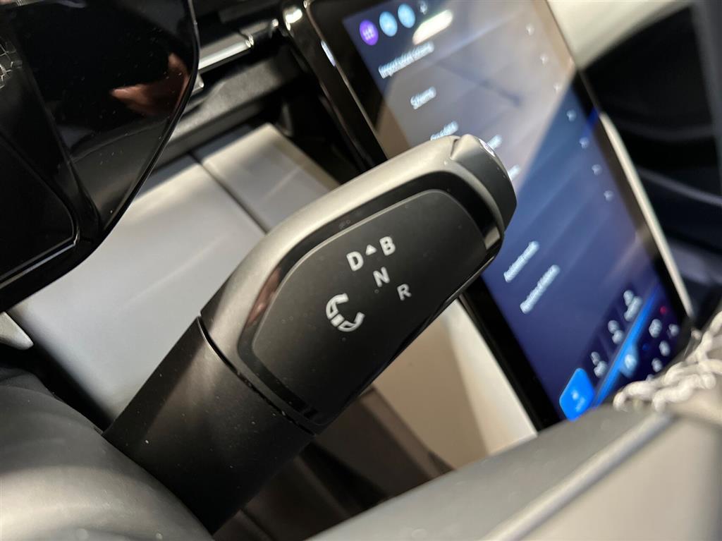 Ford Explorer UR Premium billede 15