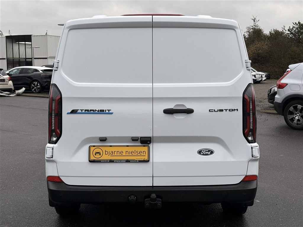 Ford E-Transit Custom Trend billede 4
