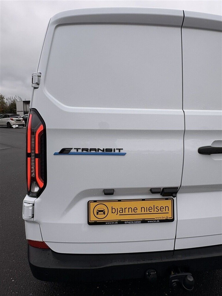 Ford E-Transit Custom Trend billede 10