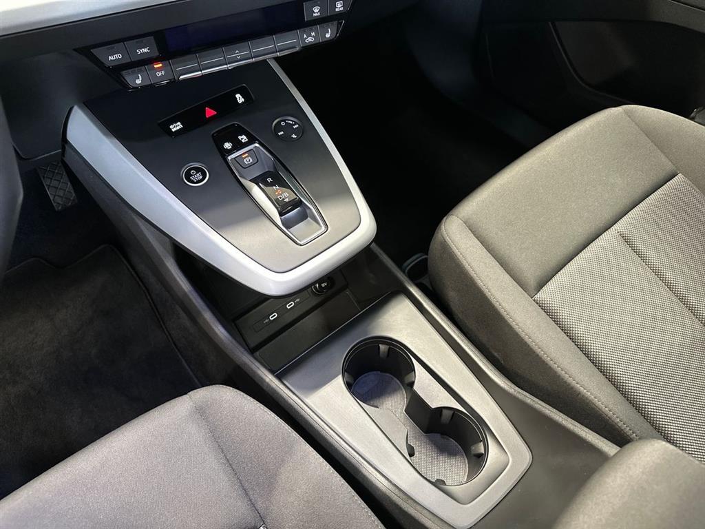 Audi Q4 Attitude billede 15