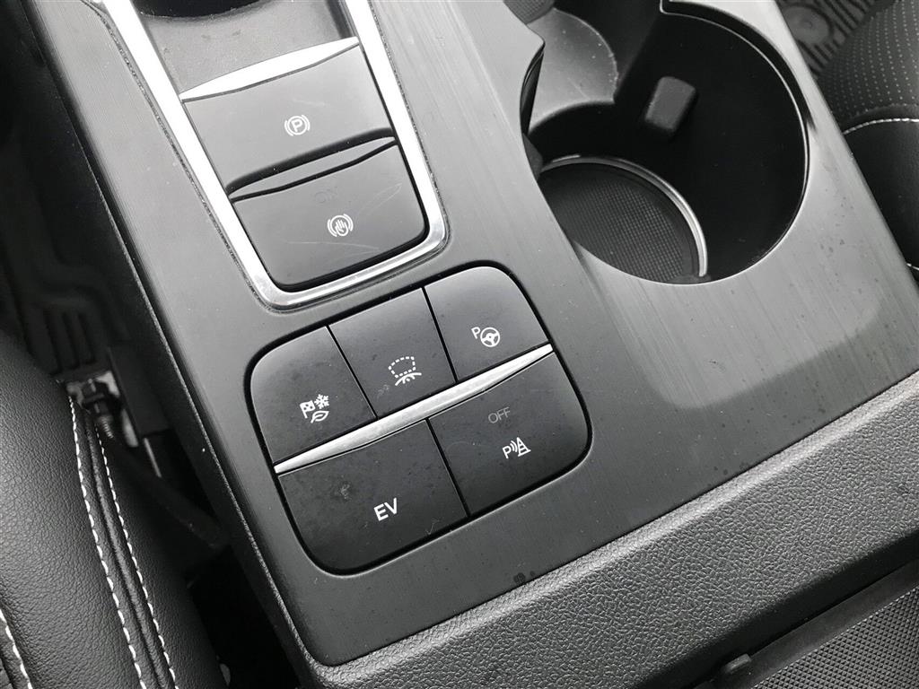 Ford Kuga Vignale billede 17