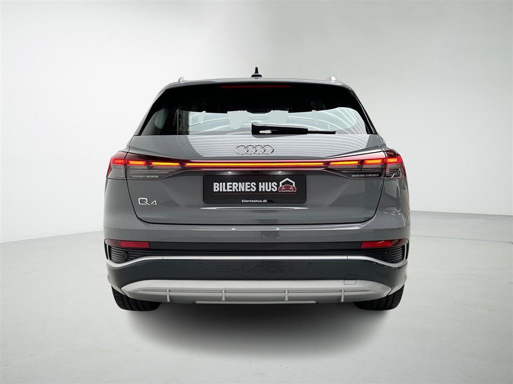 Audi Q4 S Line billede 8