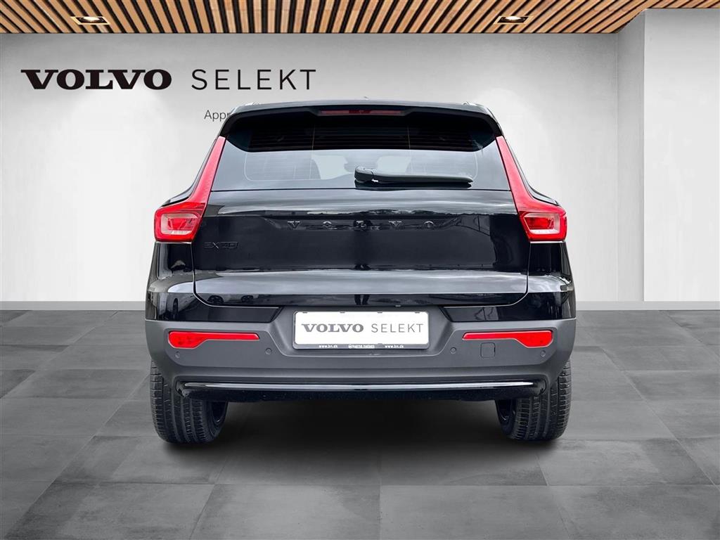 Volvo EX40 Black Edition billede 10