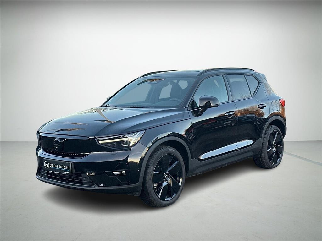 Volvo EX40 Black Edition