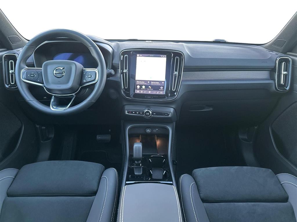 Volvo EX40 Black Edition billede 4