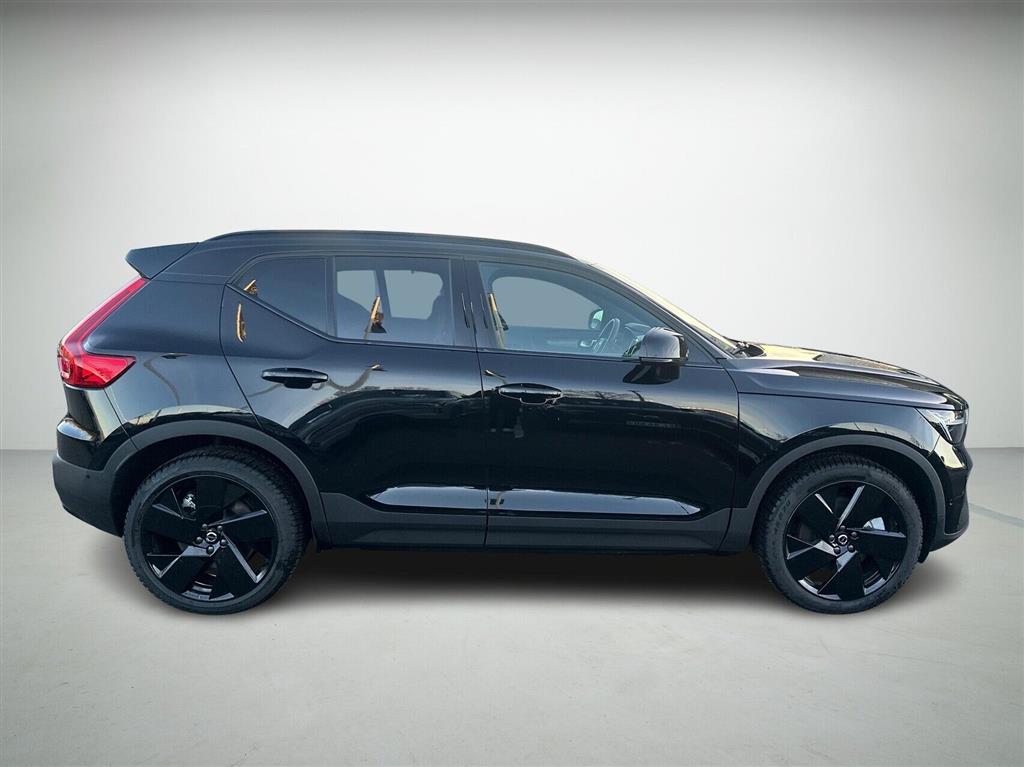 Volvo EX40 Black Edition billede 5