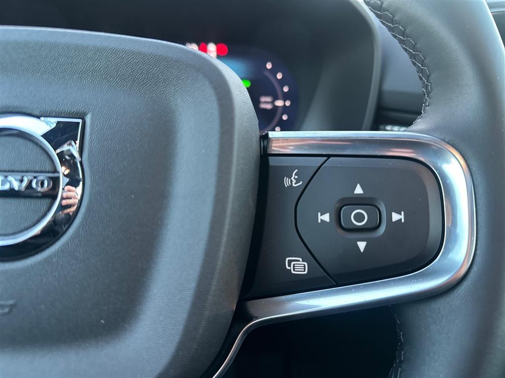 Volvo EX40 Black Edition billede 17