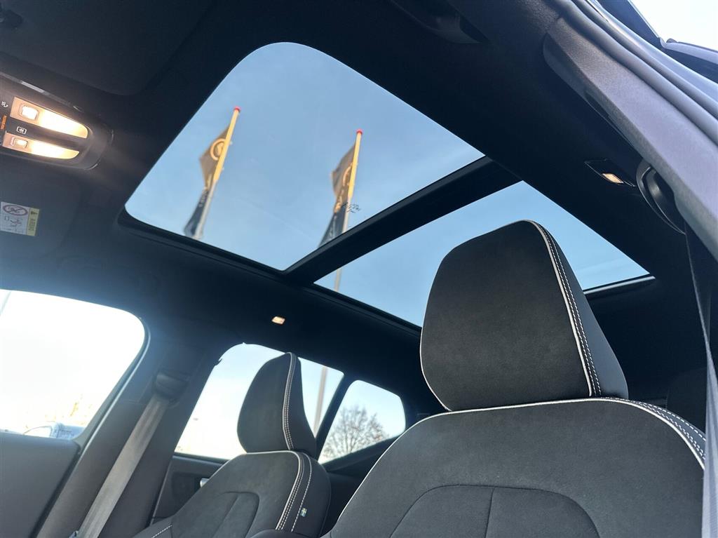 Volvo EX40 Black Edition billede 20