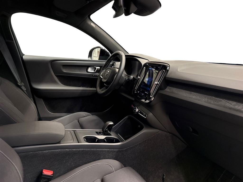 Volvo EC40 Black Edition billede 12