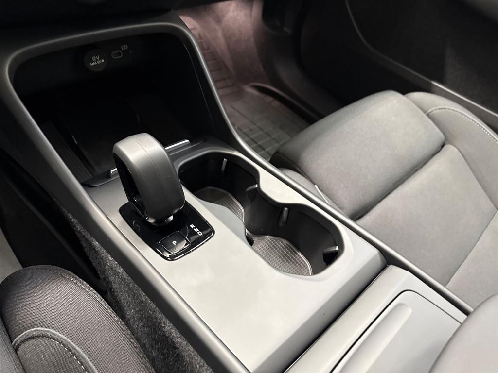 Volvo EC40 Black Edition billede 17