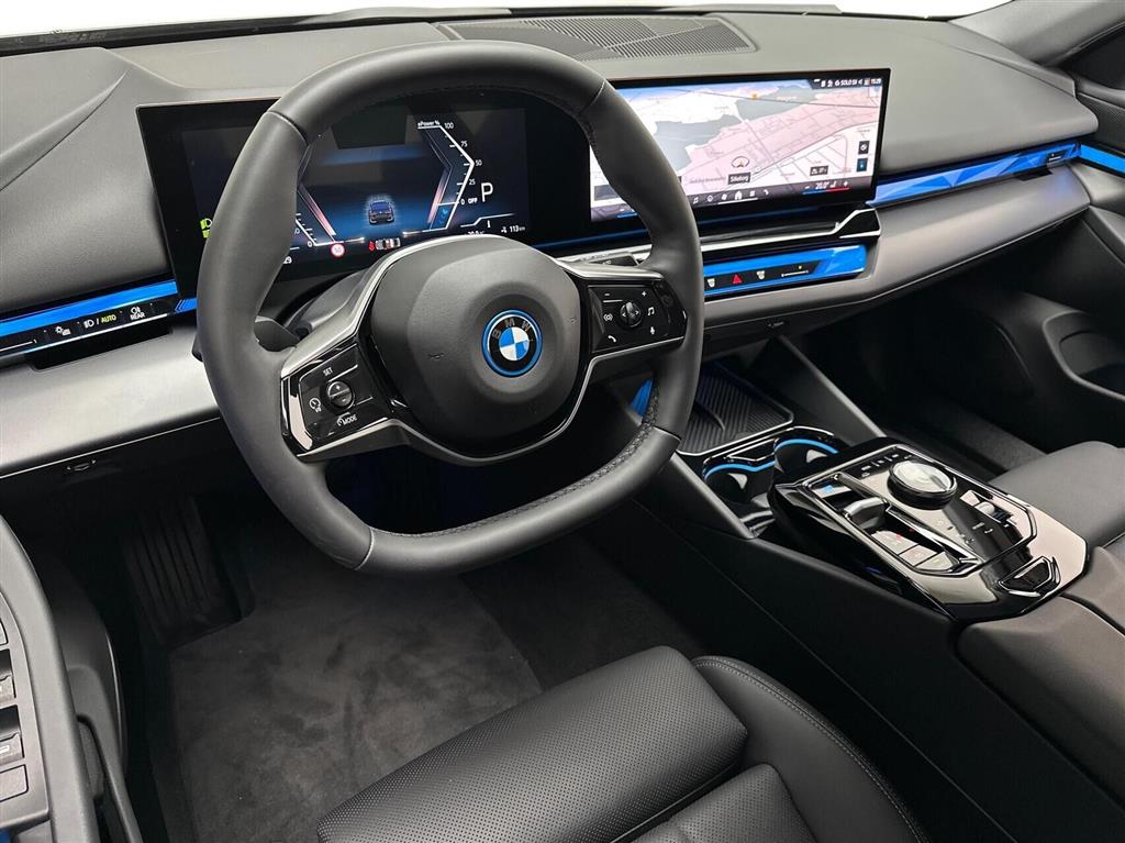 BMW i5 Sport Line billede 5