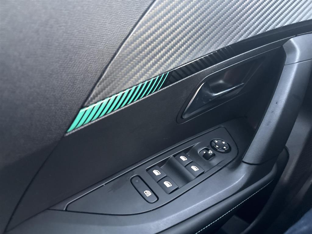 Peugeot e-2008 Allure Pack billede 24