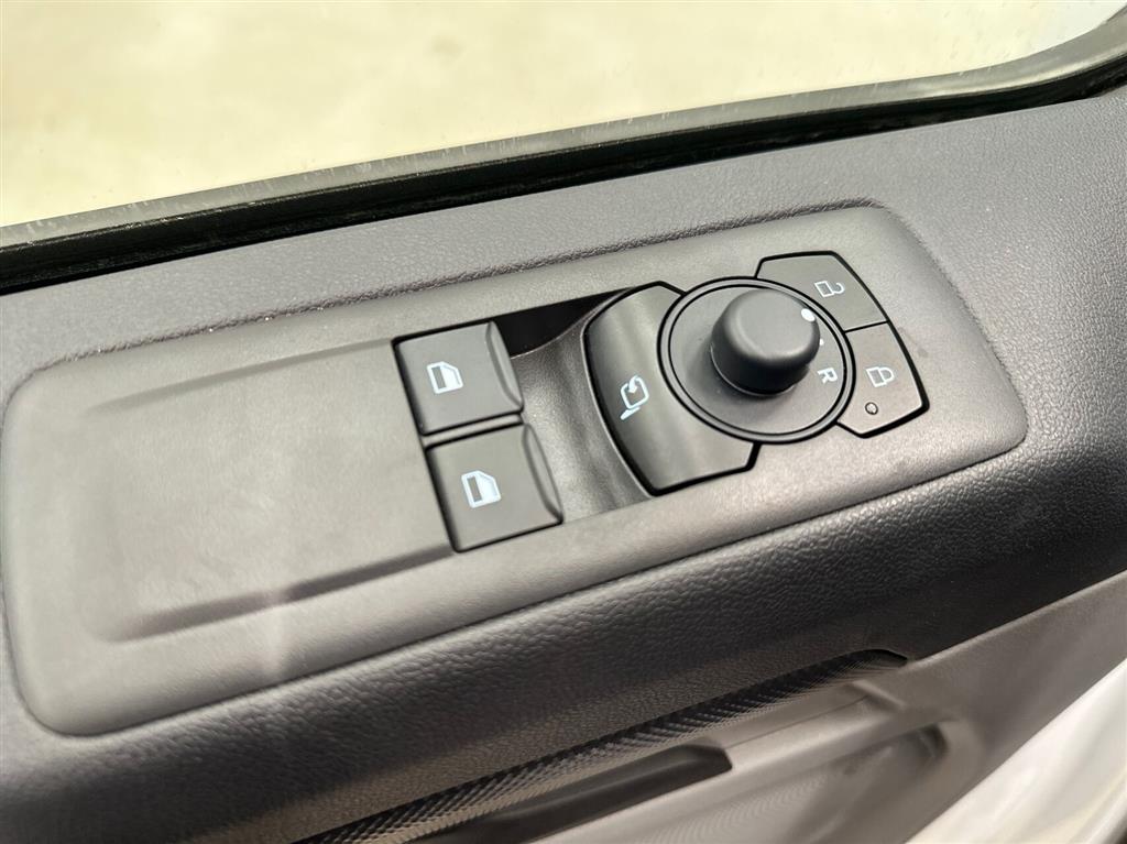 Ford E-Transit Custom Trend billede 15