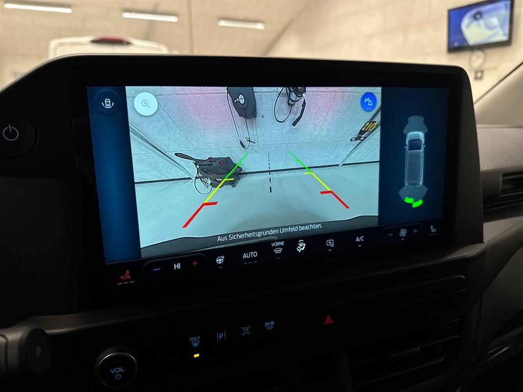 Ford E-Transit Custom Trend billede 15