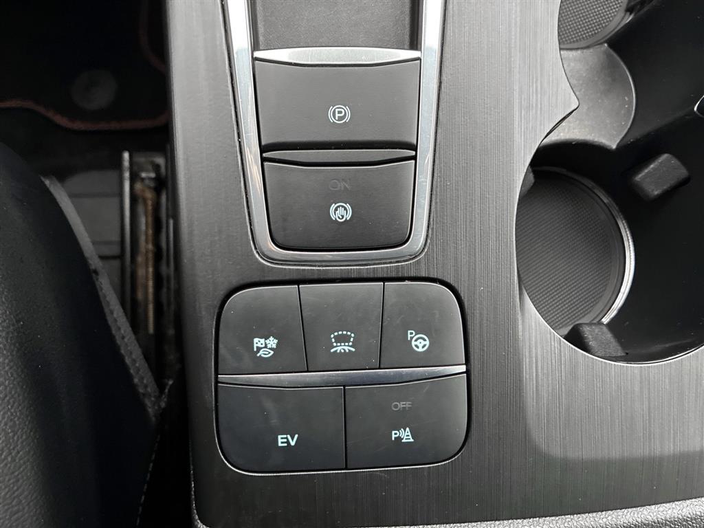 Ford Kuga ST-Line X billede 11